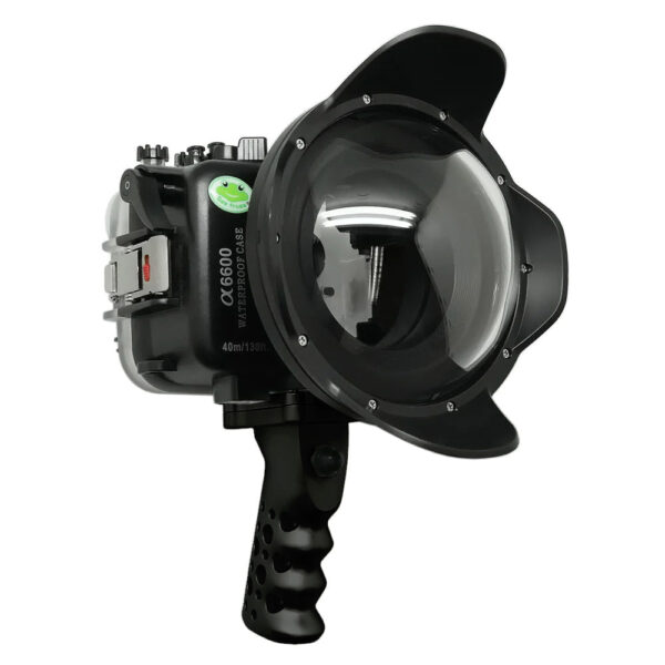 Sony A6600 SeaFrogs 40M/130FT UW housing with 6" Dry Dome Port V.1 for E10-18mm lens (zoom gear included) with aluminium Shutter Grip trigger.